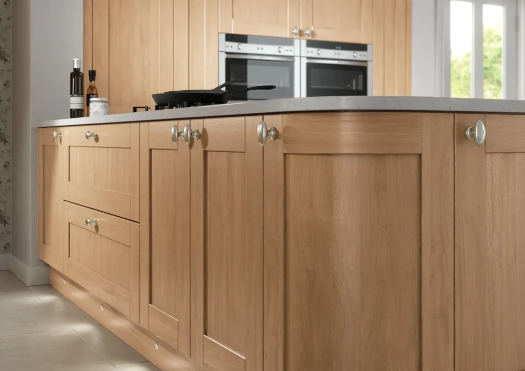 Caldaro Kitchen Range Oak Cameo