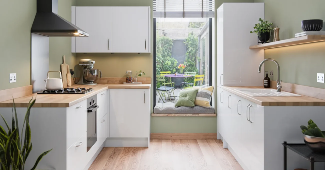 Lucca_Gloss_White