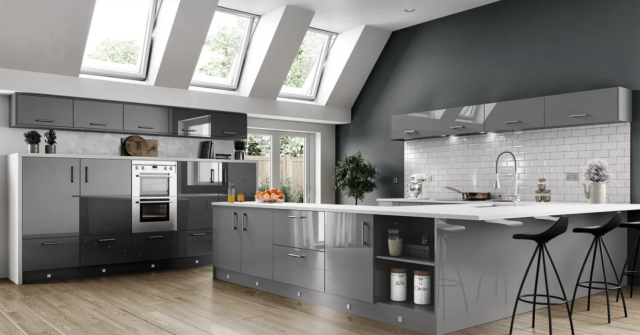Varano-Gloss-Vivo Gloss_Dust Grey and Anthracite_Main_RGB_WEB